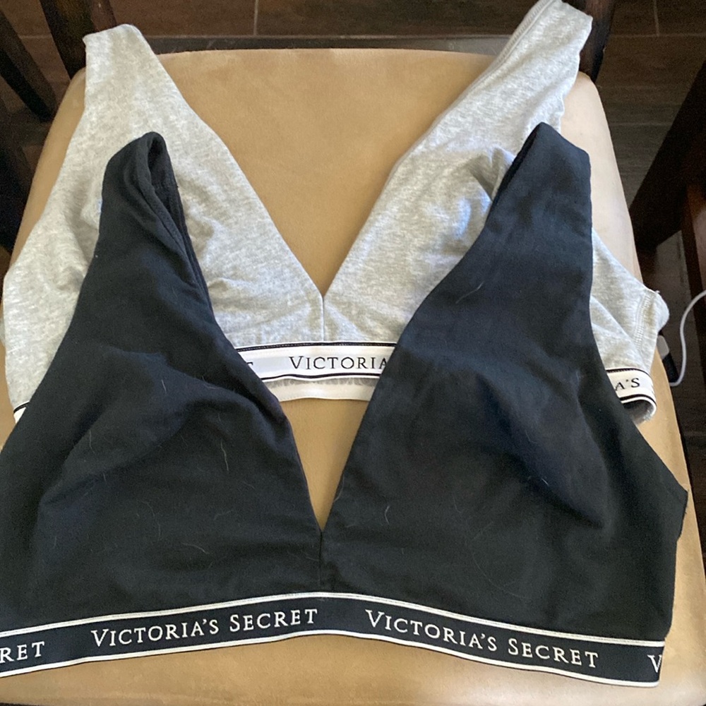 NWOT VS logo plunge bralette,XL/XXL